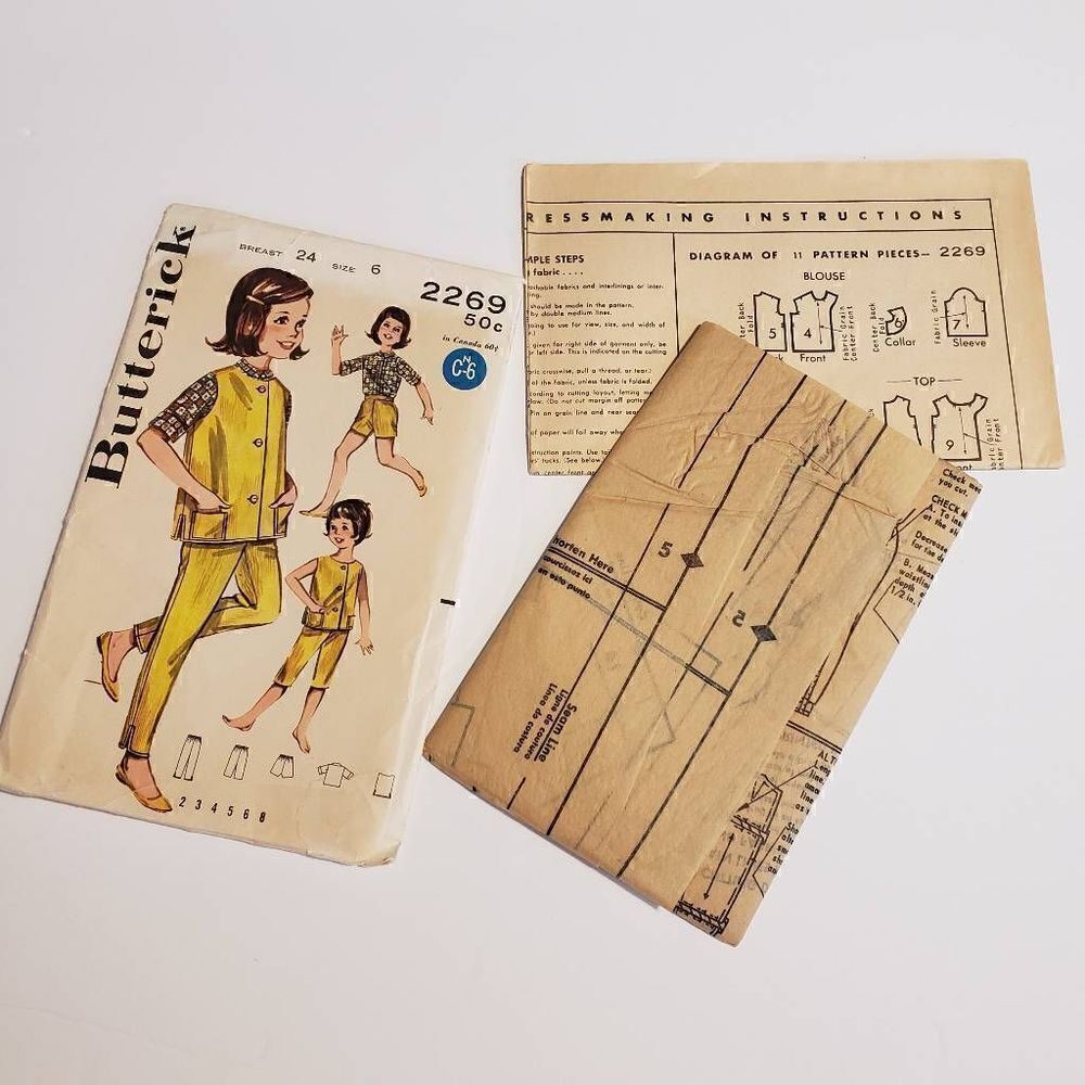 Vintage Butterick Sewing Pattern   - Picture 3 of 3